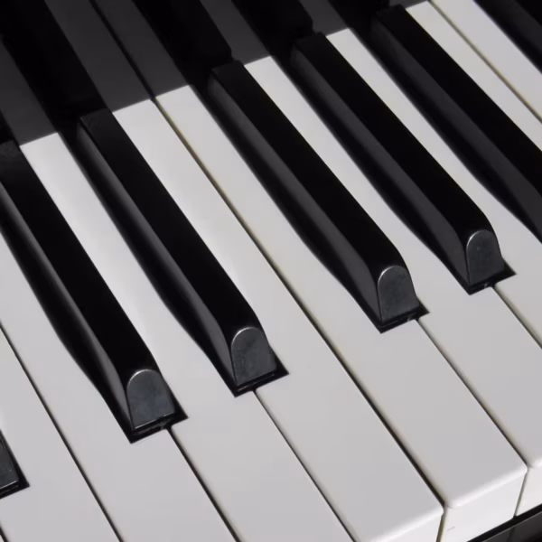 Ukulele/Piano Classes