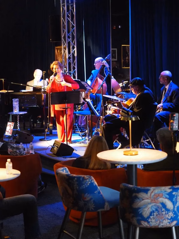 The Living Room Sessions Presents Pianist Billy Townes in Concert